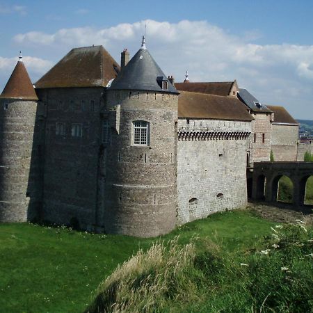 Gite Du Port Dieppe Buitenkant foto